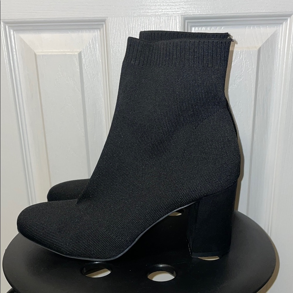 Stretchy Ankle Boots Size 8.5